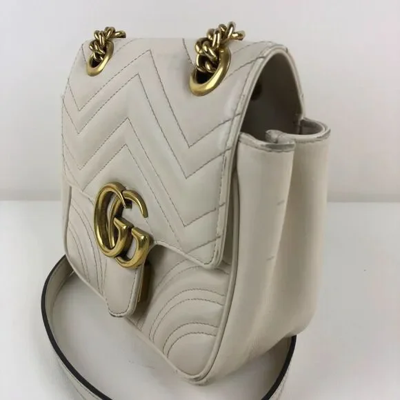 Gucci Women Pre-Loved Bag Very Good Condition - Picture 3 of 9